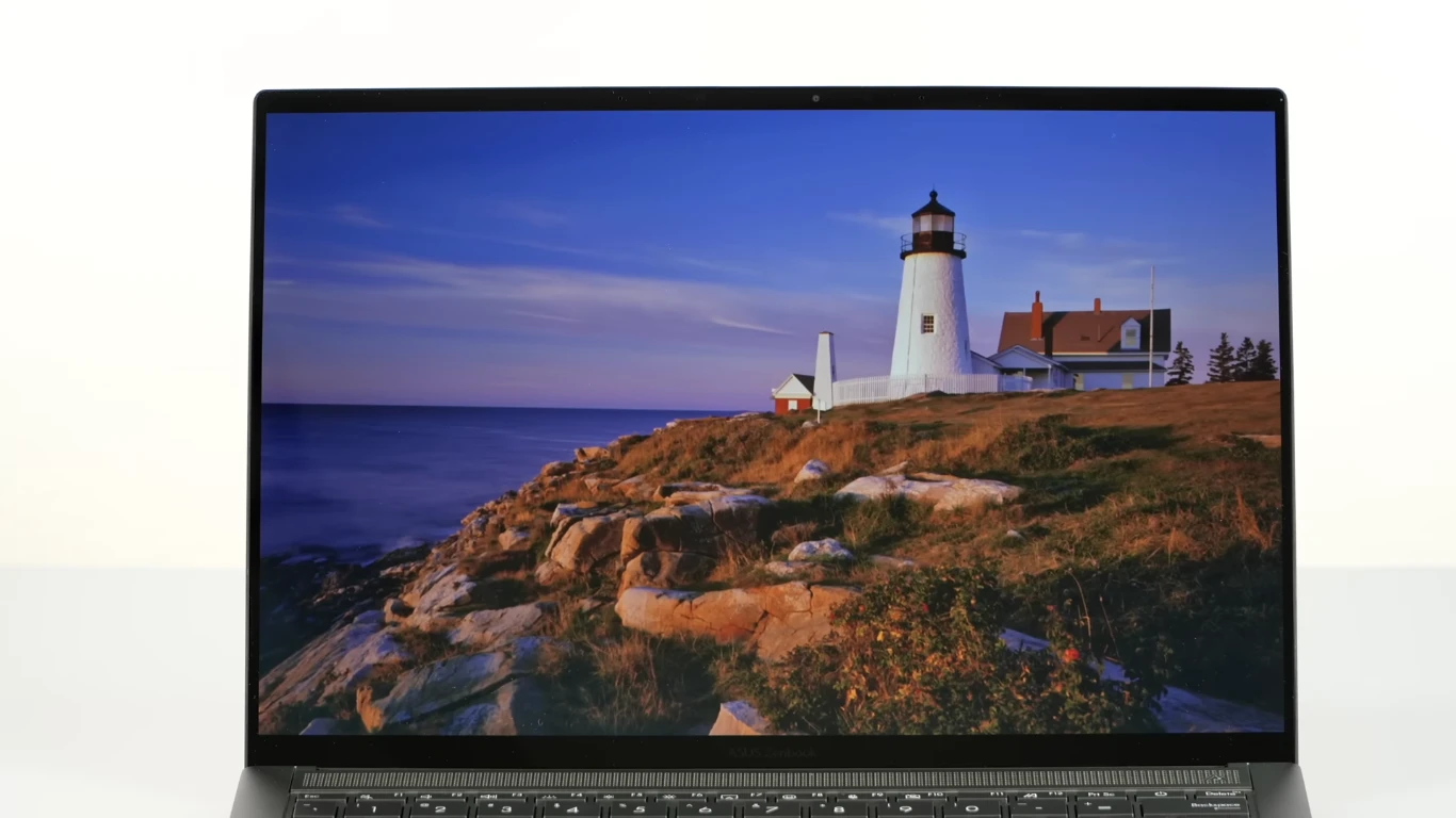 PC Asus ZenBook S 14