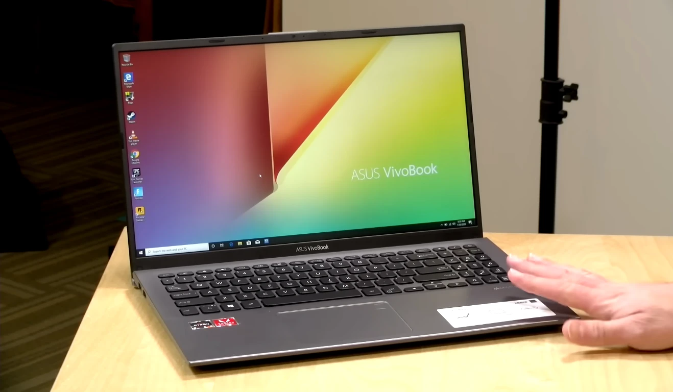 ASUS Vivobook 15 M1502YA